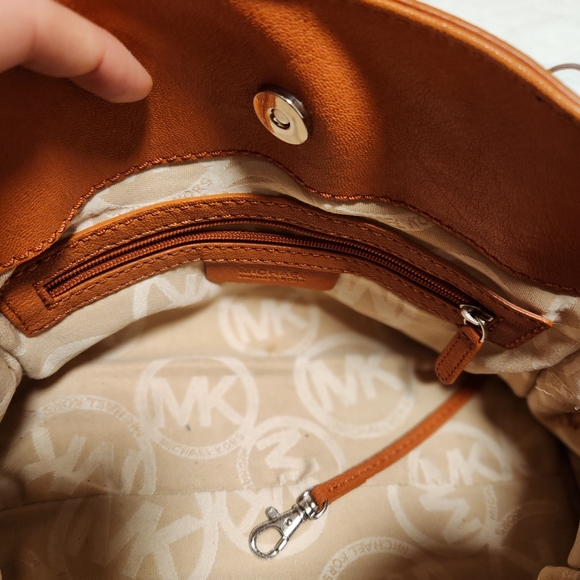 Michael Kors - Picture 4 of 5